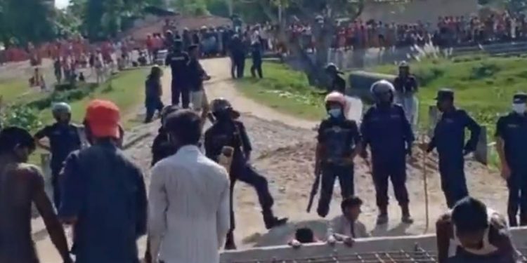 बारा र रौतहटको सीमा क्षेत्रमा झडप