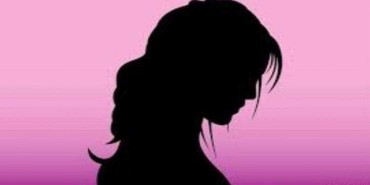 बलि दिन भारत लैजान लागिएकी एक किशोरीको उद्दार