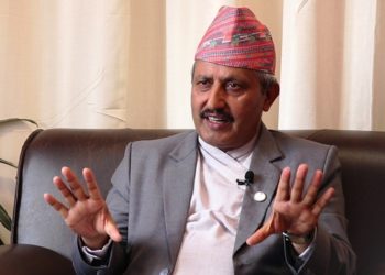 पाठ्यभार घटाएर भए पनि शैक्षिकसत्र पूरा गरिने : शिक्षामन्त्री