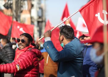 प्रचण्ड–नेपाल समूहले देशभर विजय जुलुस निकाल्दै