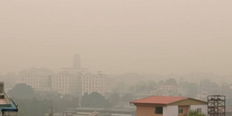 वायु प्रदूषण बढेकोले घर बाहिर ननिस्कन स्वास्थ्य तथा जनसंङ्ख्या मन्त्रालयको अपिल