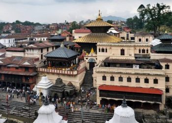 मास्क नलगाउने भक्तजनहरुलाई पशुपतिनाथको दर्शनमा रोक लगाइने