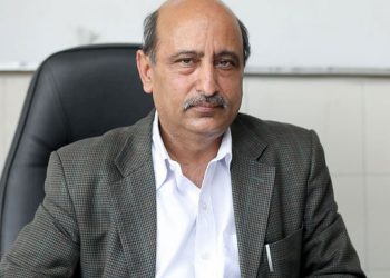 प्रा. डा. गौतम प्रमुख प्रशासकीय अधिकृतमा नियुक्त