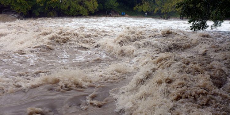 मौसमविदले भने– भारी वर्षाको सम्भावना छ, यातायात क्षेत्र प्रभावित हुनसक्छ