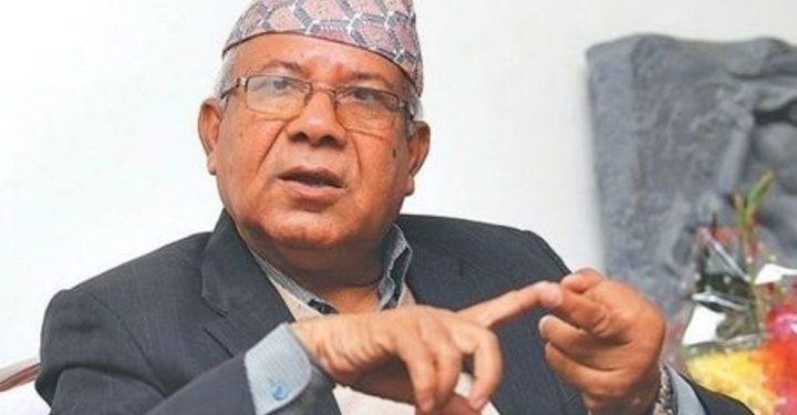 प्रधानमन्त्री ओलीले देउवालाई भेटेको भोलिपल्टै नेता नेपाल भेट्न पुगे