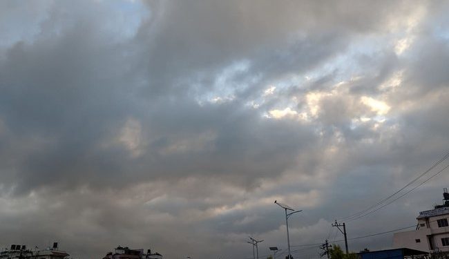 मौसम अपडेट : सुदूरपश्चिम, प्रदेश-१ र २ मा हल्का वर्षा