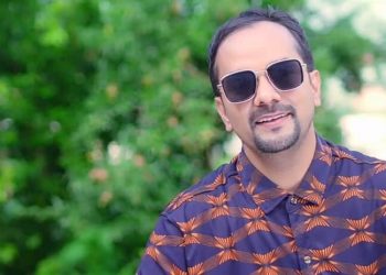 द्वैध चरित्र बोकेका पात्रहरुले हाम्रो देशको राजनीतिलाई धमिलो बनाउँदै लगे : गायक खनाल