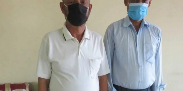 वनको कर्मचारी हुँ भन्दै काठ मिलसँग असुली गर्ने दुईजना पक्राउ