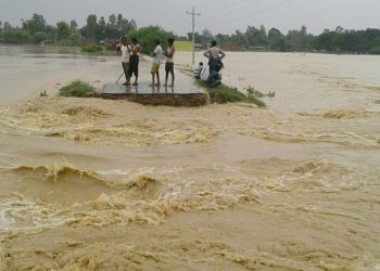 अविरल वर्षाका कारण पर्साका दर्जनौं बस्ती डुवानमा