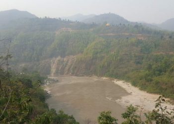 त्रिशुली नदीमा माछा मार्ने क्रममा एक युवा बेपत्ता