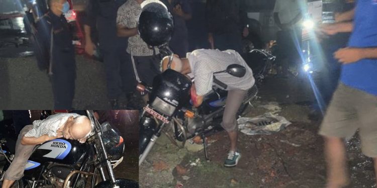 मोटरसाइकलमा बसेको अवस्थामा एक पुरुषको शव, दुर्घटना गराएर मोटरसाइकलमा राखिदिएको आशङ्का