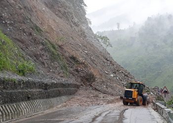 नारायणगढ–मुग्लिन सडकखण्ड फेरि अवरुद्ध