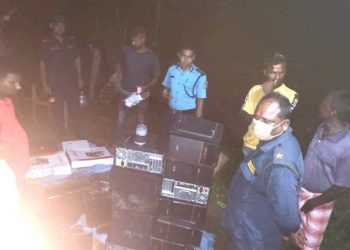 बटेश्वरको विद्यालयबाट चोरी भएको १८ वटा कम्प्युटर फेला, तीनजना पक्राउ