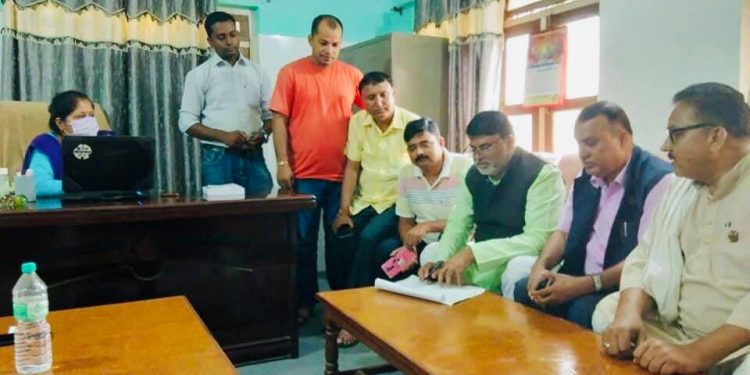 पूर्वमन्त्री जितेन्द्र सोनलले गरे लोसपामा सनाखत