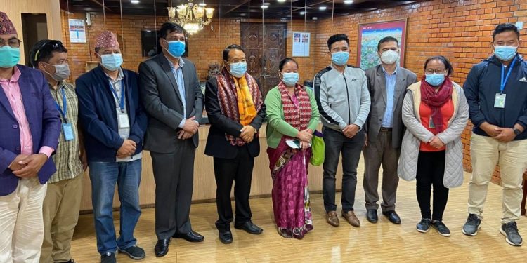 थप उपचारका लागि माओवादी नेता बर्षमान पुन थाइल्याण्ड प्रस्थान