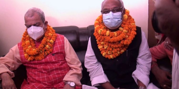 हामी स्ट्रोङ्ग छौं: महन्थ ठाकुर