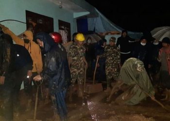 गुल्मीमा पहिरोमा पुरिएर एकै परिवारका ३ जनाको मृत्यु