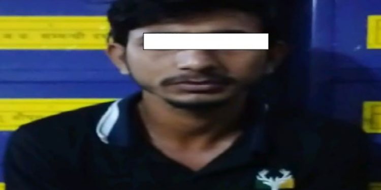 ठगी गरेको ६० हजार नगदसहित एक जना पक्राउ