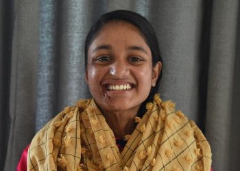 प्रदेश २ सरकारले एसिड पीडित मुस्कानलाई थप उपचारको लागी पाँच लाख उपलब्ध गराउने