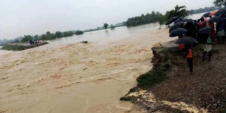 कमला सहित प्रदेश २ का यी नदीहरुमा आज बाढीको जोखिम