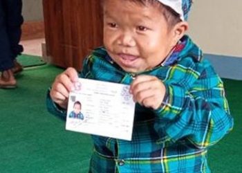 उमेर १७ पुग्दा उचाई ७१ सेन्टिमिटर र तौल १३ केजी