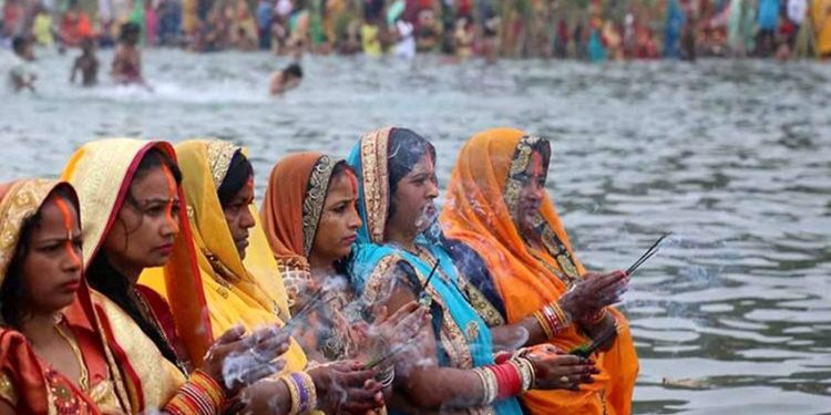 आज छठ पर्व, सन्ध्याकालीन अर्घ दिईने
