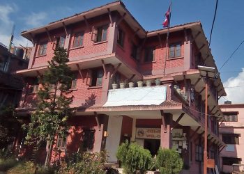 गौर नगरपालिकामा अख्तियारको छापा