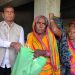जनकपुरधाममा दलित विपन्न महिलालाई छठ सामग्री वितरण
