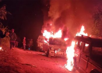 भारतमा सुरक्षा बल र स्थानीयबीच झडप, १३ जनाको मृत्यु