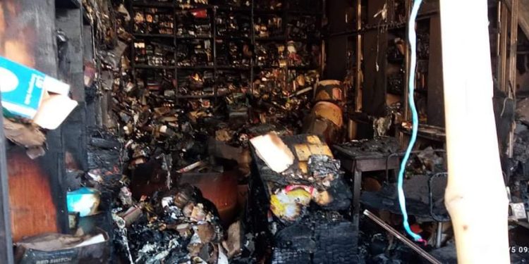 बिजुली पसलमा आगलागी, ३५ लाखको क्षति