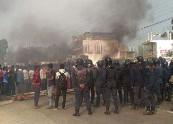 ट्रकको ठक्करबाट एक बालकको मृत्यु, विरोधमा प्रदर्शन