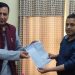 प्रादेशिक अस्पताललाई प्रतिष्ठानमा गाभिएको प्रति आपत्ति जनाउँदै सभामुख समक्ष ज्ञापन पत्र