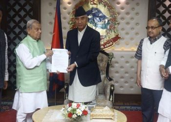 लोसपाद्वारा प्रधानमन्त्रीलाई ज्ञापनपत्र