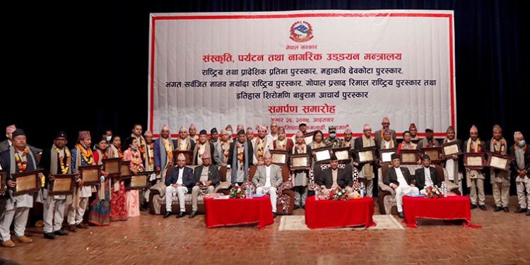 श्रष्टाहरुलाई सम्मान गर्नाले थप प्रेरणा मिल्छः प्रम देउवा