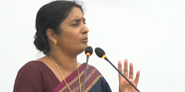 समयमा योजना सञ्चालन नहुँदा उपभोक्ता मारमाः सांसद रानी शर्मा