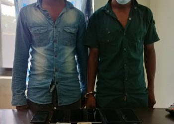 पैसा लुटेर फरार हुने दुईजना पक्राउ