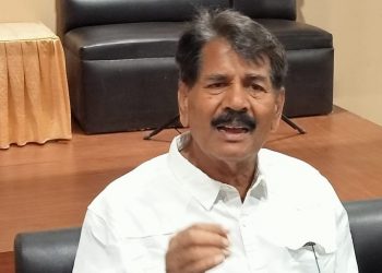 ओलीको निर्णयबाट असन्तुष्ट हुँदै गंगारामले पार्टी छोडे
