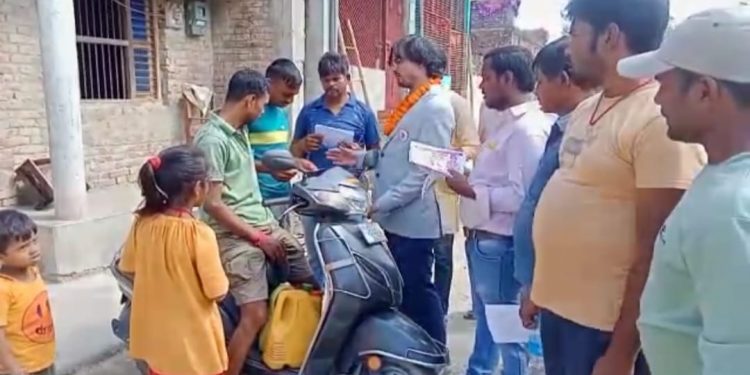 डा. प्रसन्नले शुरु गरे घरदैलोसंगै शुभकामना आदान प्रदान