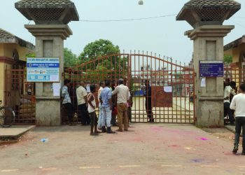 धनुषा ३ मा मतगणना सुरु