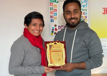 मर्यादित महिनावारी अभियानका राष्ट्रिय संयोजक परियार सम्मानित