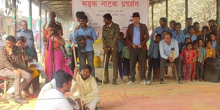 धनुषाको शिवशक्ति माविमा “बालविवाहले निम्ताएको समस्या“ नामक नाटक प्रस्तुत