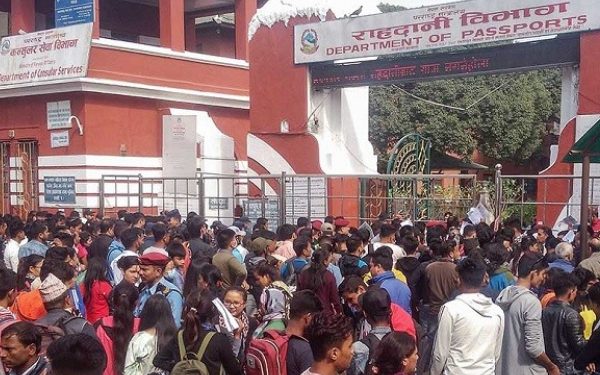 सेवाग्राहीको भिड हुने कार्यालय शनिबार पनि खुल्ने