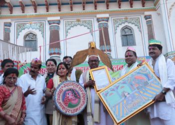 महामूर्खको उपाधि जनकपुरधामका मेयर साहलाई