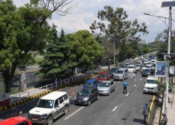 भाडा लिएर यात्रु बोक्ने सबै निजी सवारी कारबाहीमा पर्ने