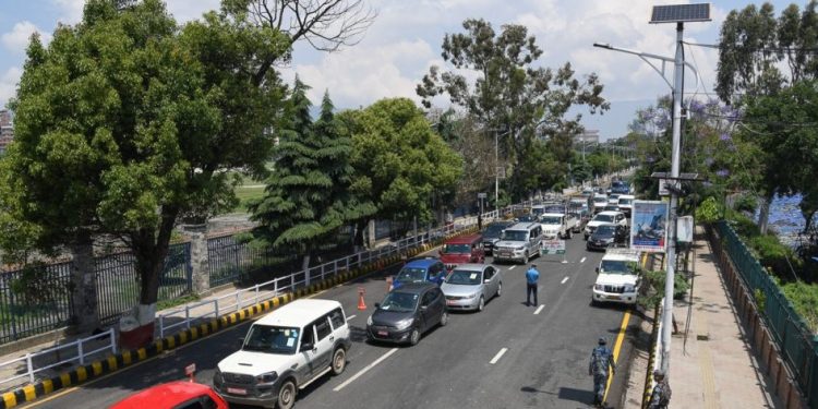 भाडा लिएर यात्रु बोक्ने सबै निजी सवारी कारबाहीमा पर्ने