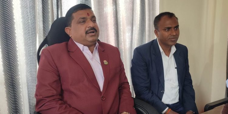 जनमत पार्टी तत्काल मधेस सरकारबाट नबाहिरिने