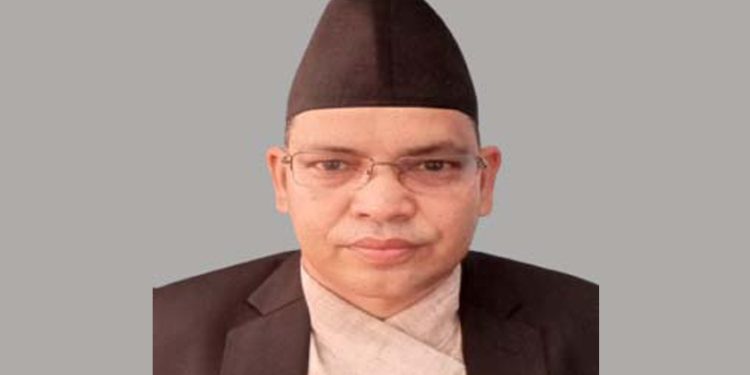 न्यायाधीश गिरीविरुद्ध करणी मुद्दामा पक्राउ पुर्जी जारी