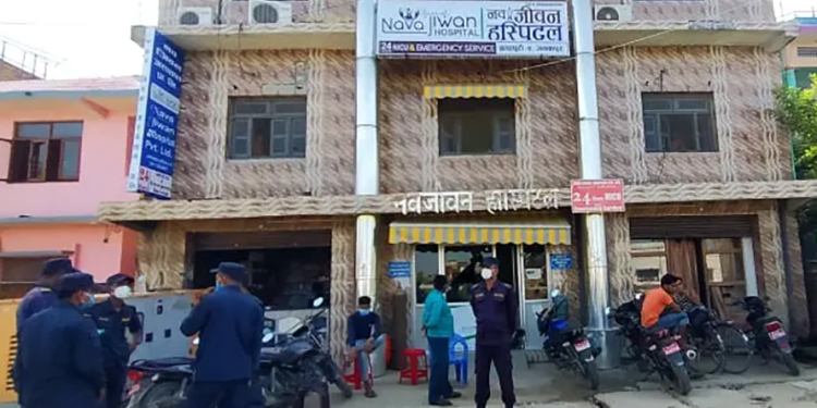 डा. मुकुन्द आफै पीडित हुन्, निराधार आरोप लगाइयो : नवजीवन अस्पताल